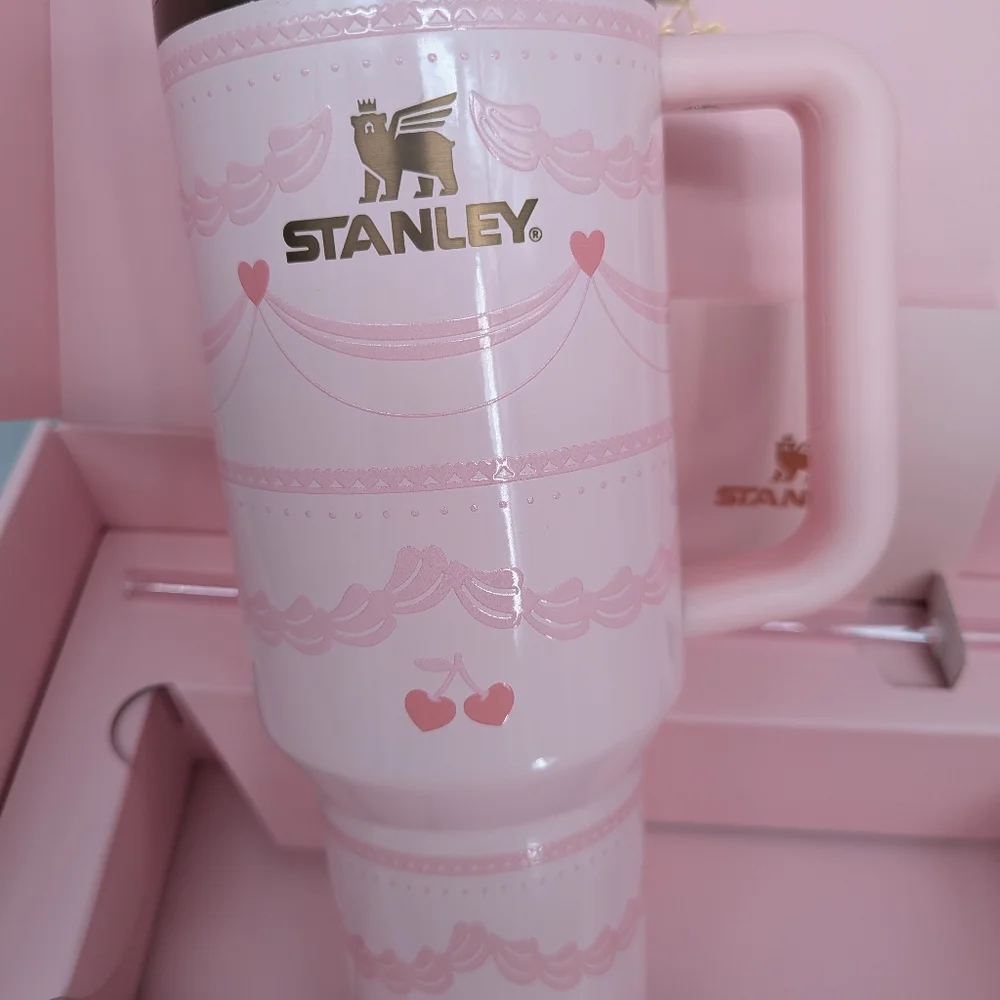 new STANLEY Protour Tumbler St Valentines gift 30 oz pink velvet cake 2026